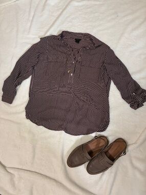 White Striped Business Blouse - Size Large- Anne Taylor Factory